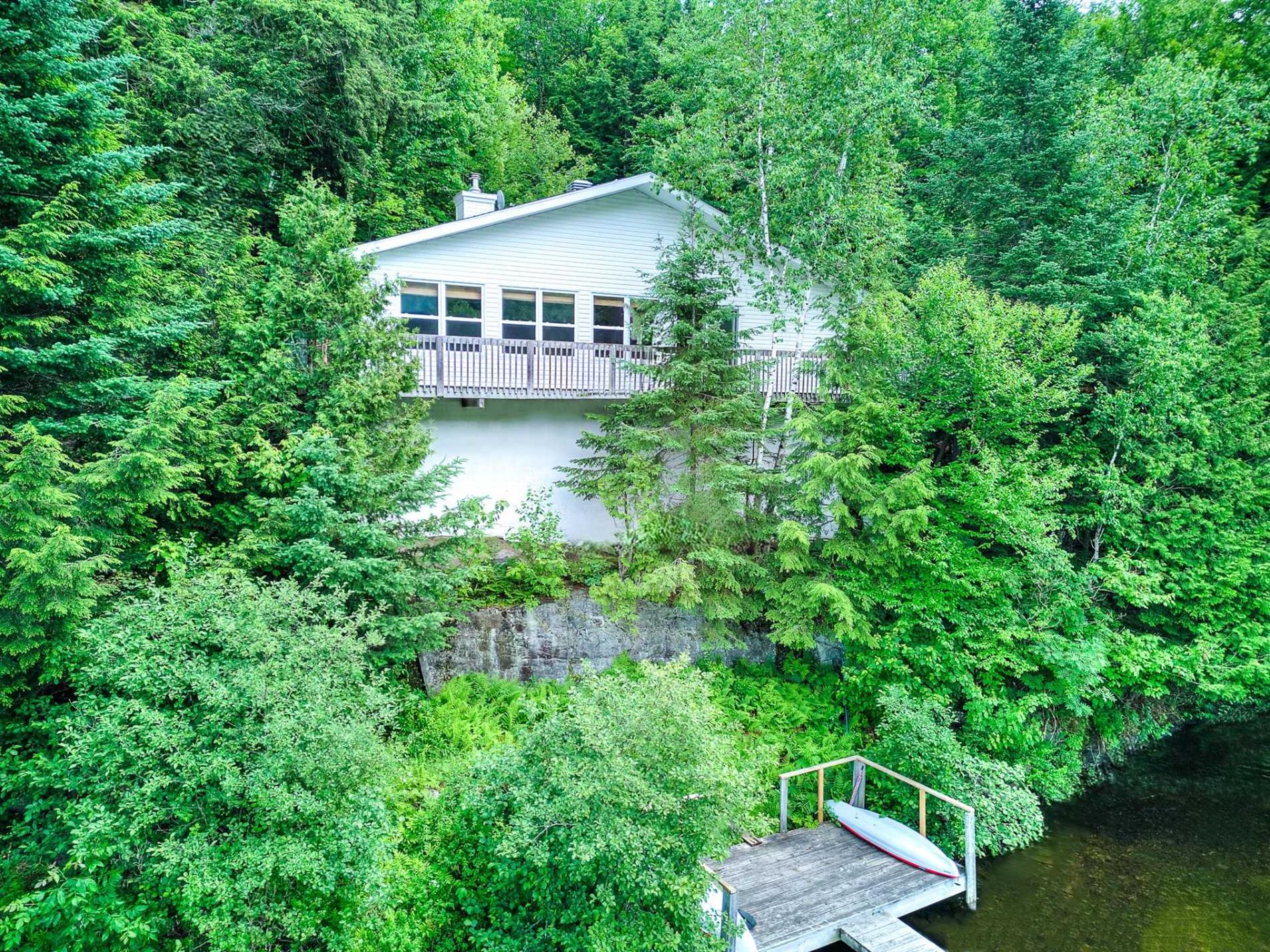 16516 Ch. du Lac-Labelle — photo 1