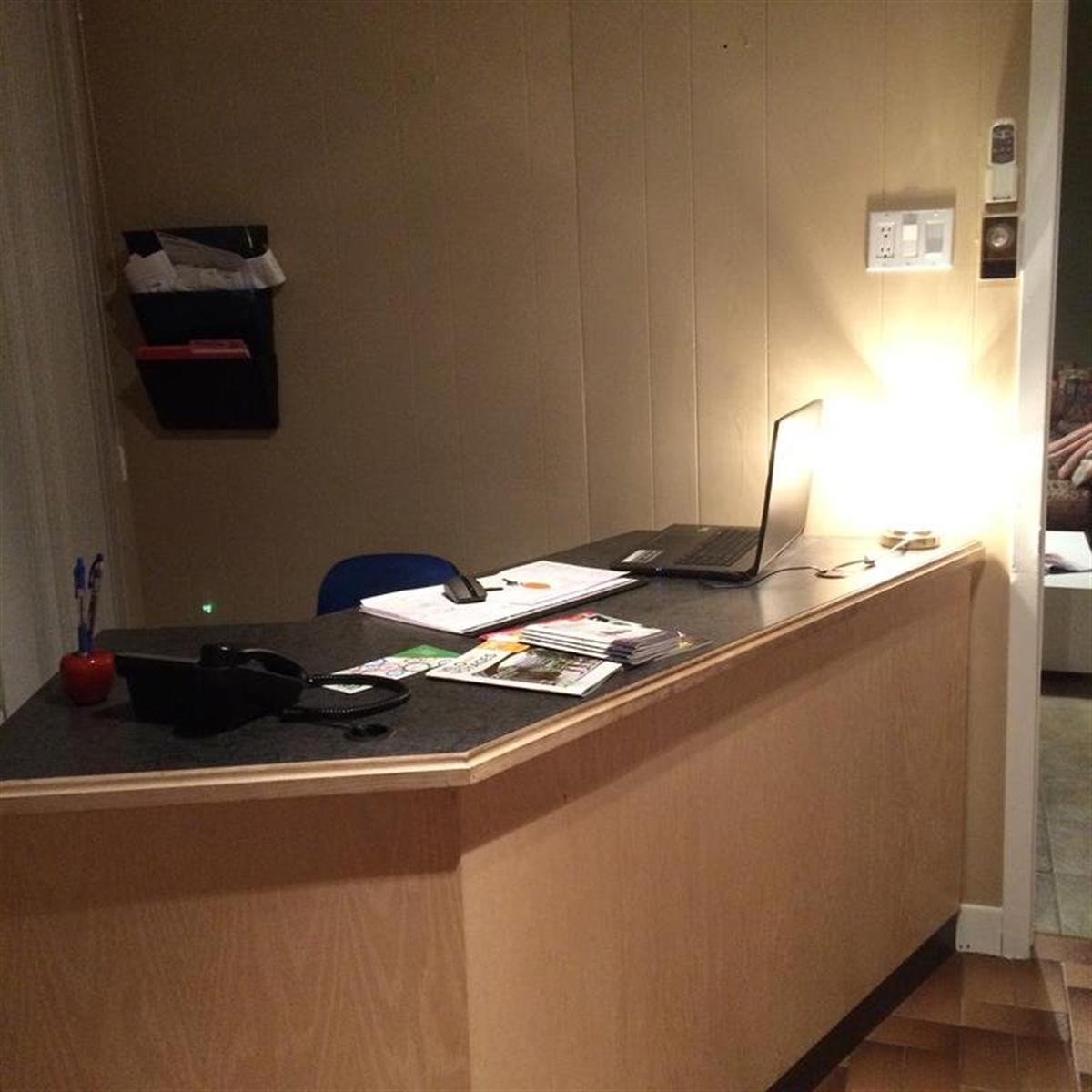 Batisse Commerciale Bureau 1031 Ch De La Vigilance Shawinigan Hugo Gaillardetz