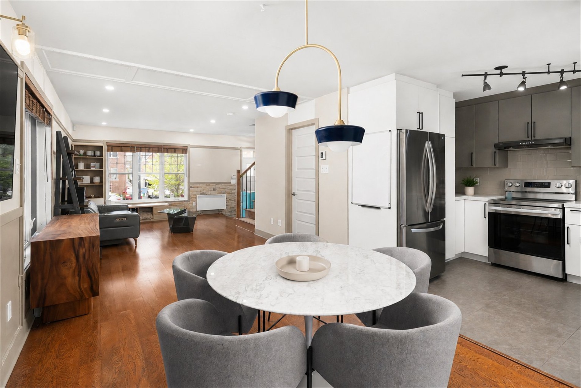 2315 Rue Toscane — photo 3