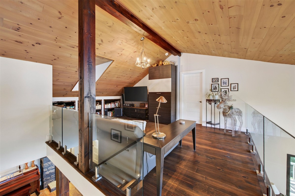 Vue 32 de la propriété réf. 14710849 – 693 Ch. du Lac-Connelly J8A 2A9