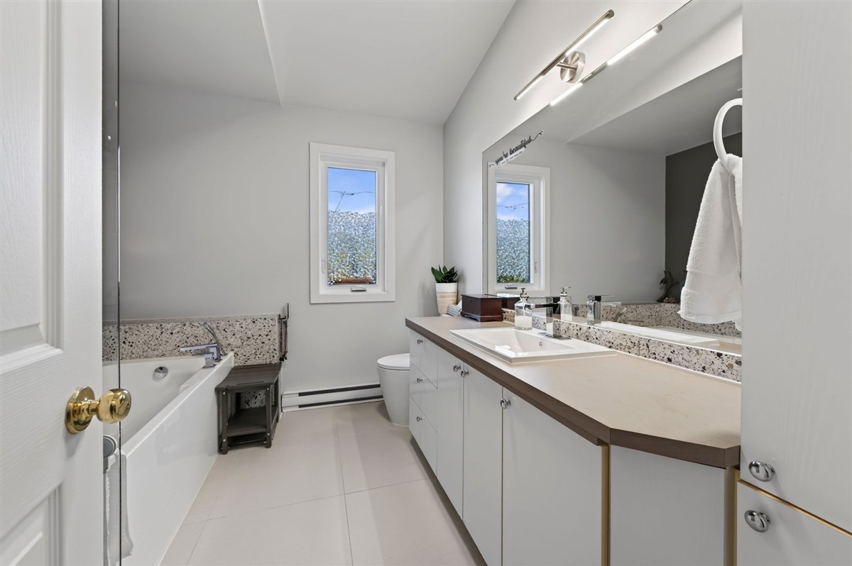 Vue 16 de la propriété réf. 11574138 – 137 Rue Trudelle J7Y 4W1