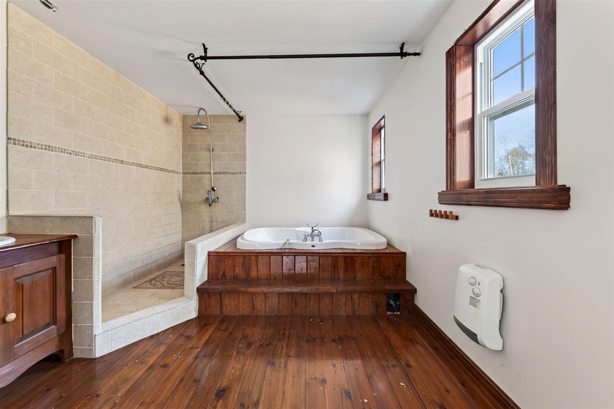 Vue 28 de la propriété réf. 11369866 – 1403 Rue du Faubourg J8B 2K8