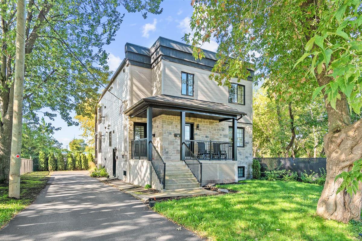 Triplex à vendre, Sainte-Thérèse, photo 1 de 42