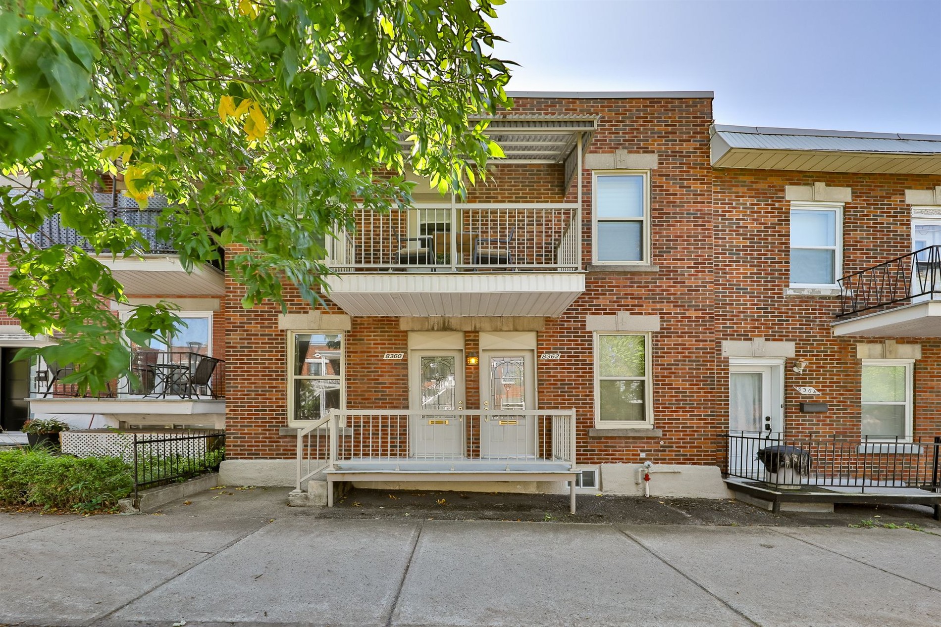 8360-8362 Av. Casgrain — photo 1