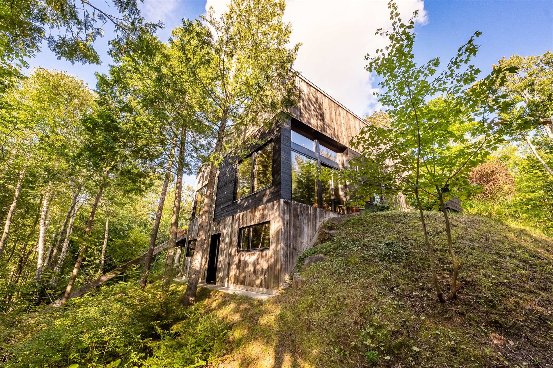 590 Ch. des Bois — photo 3