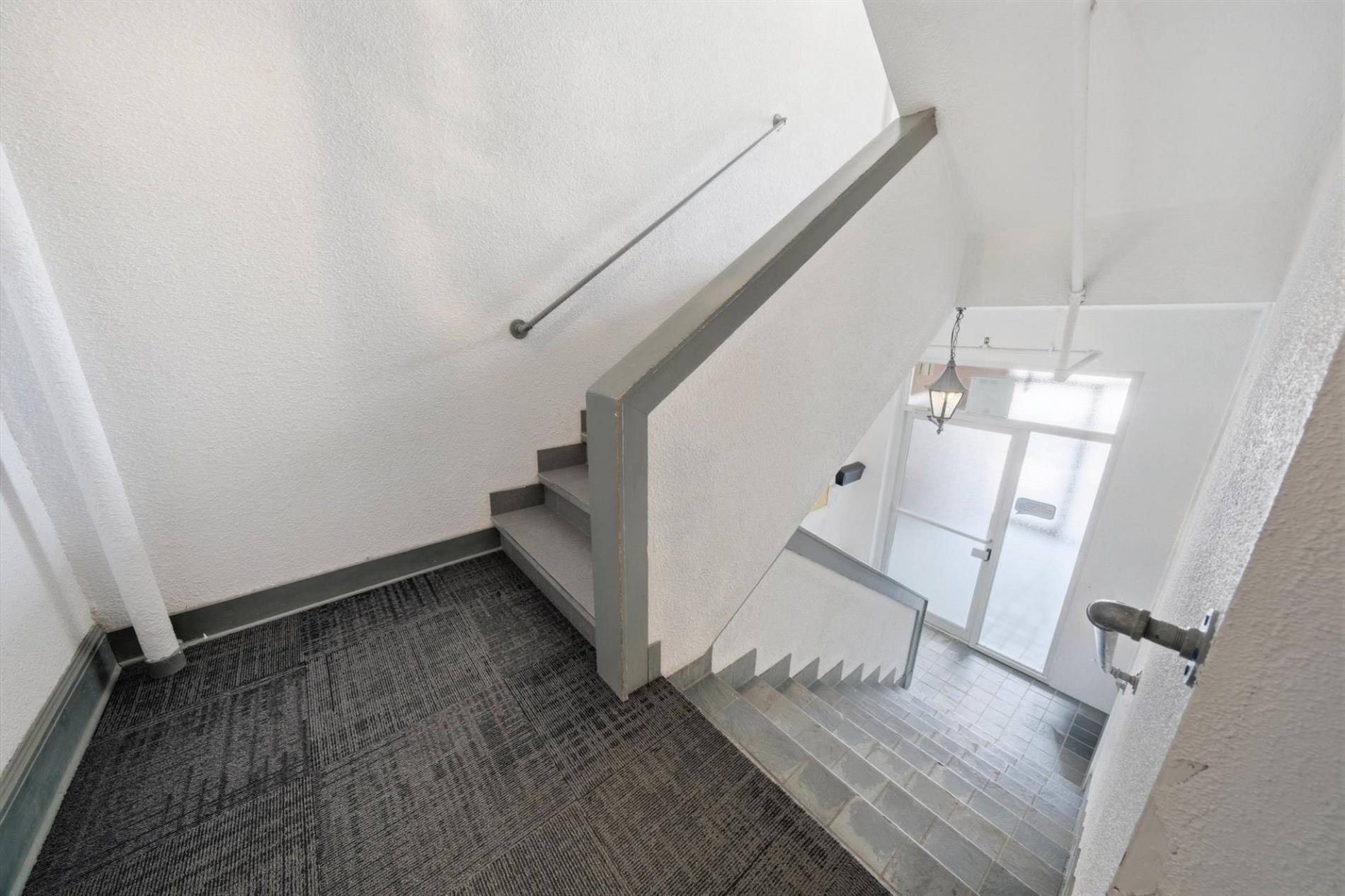 101-2015 Boul. Laframboise — photo 3