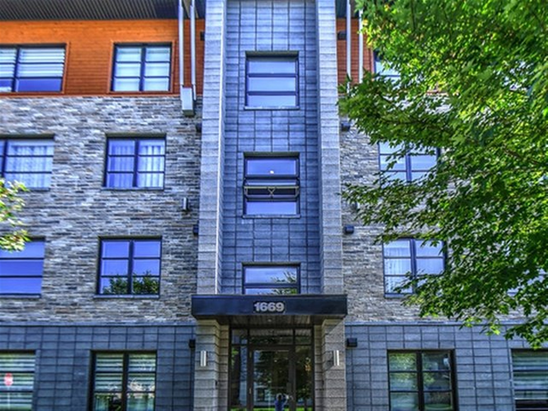 104-1669 Rue Claire-Bonenfant — photo 2