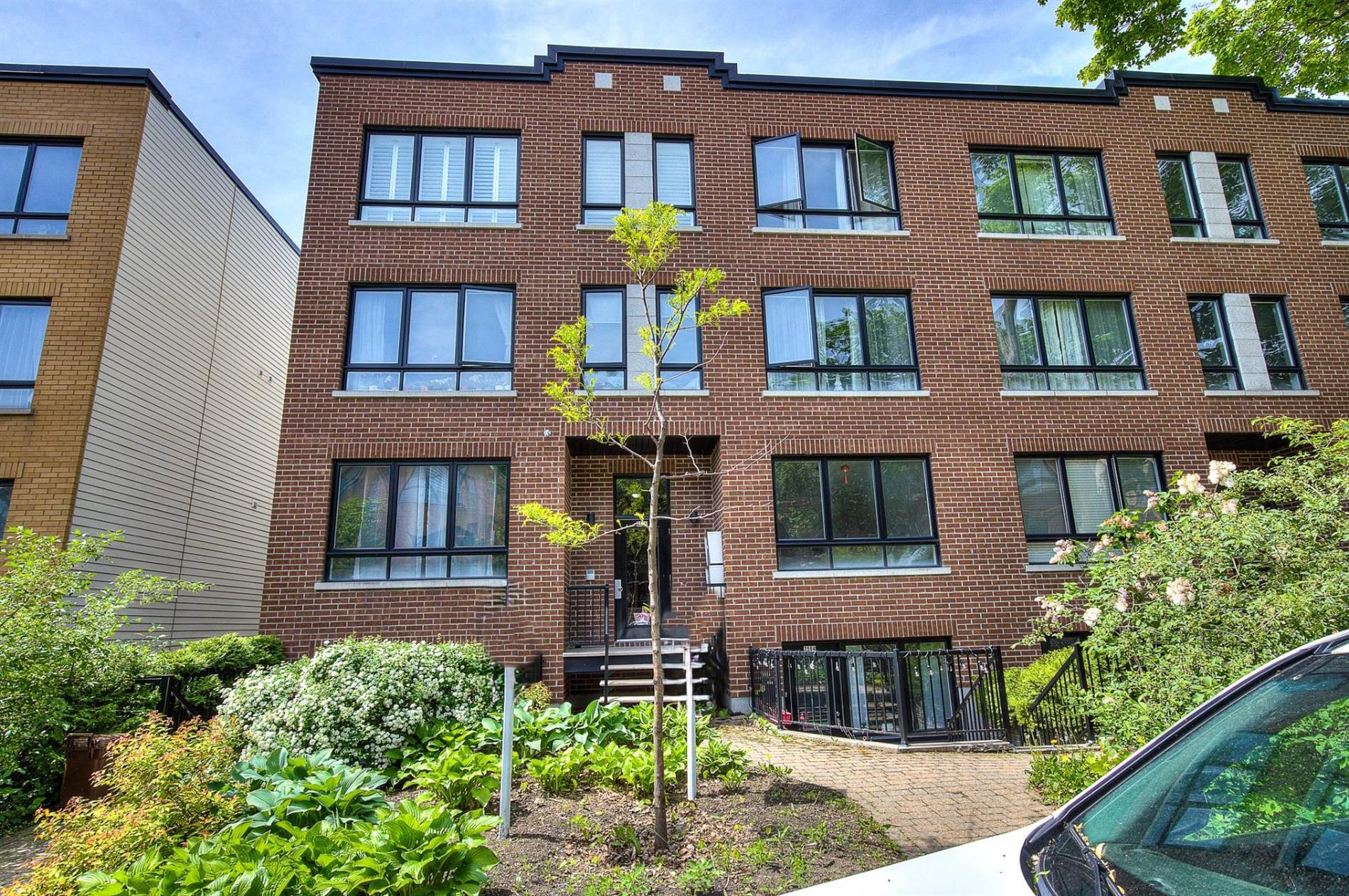 2-2560 Rue Sicard — photo 3