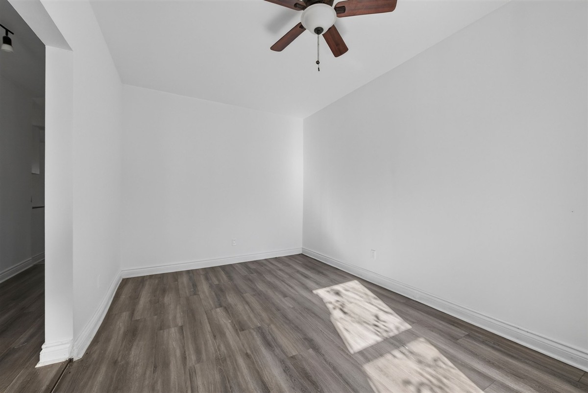 Vue 5 de la propriété réf. 13592358 – 62-64 Rue Charles-Desjardins J7Z 1S1
