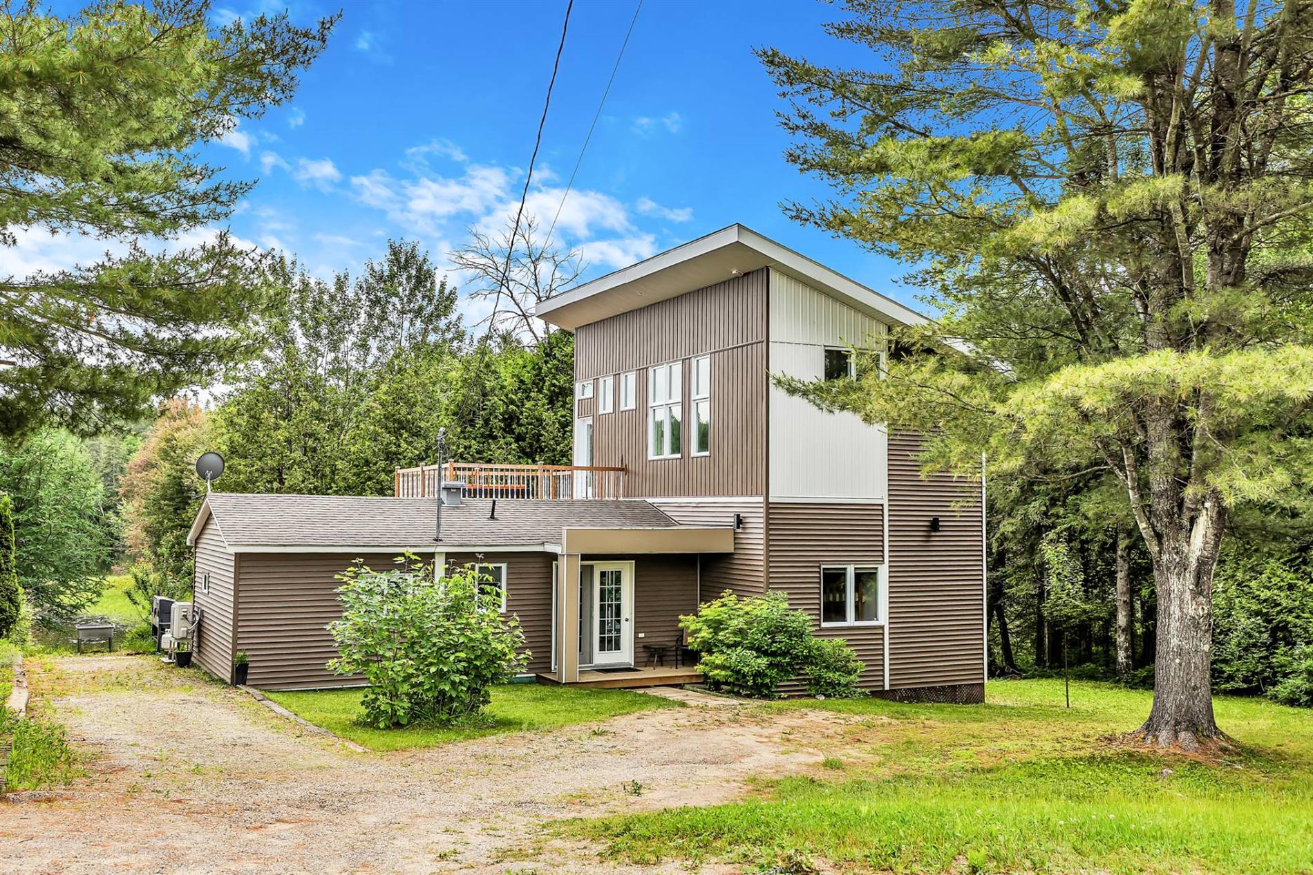 1461 Mtée St-Jean — photo 1