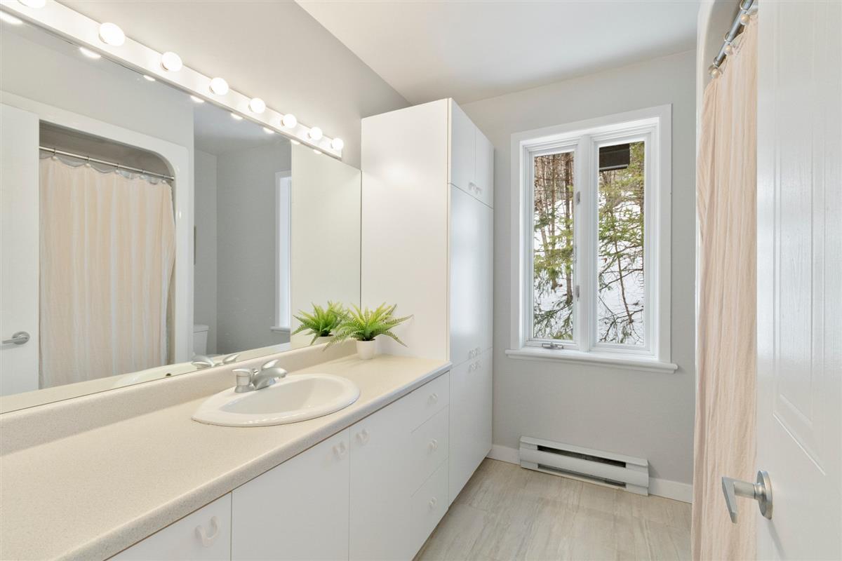 Vue 20 de la propriété réf. 25301489 – 763 Rue Principale J0R 1R2