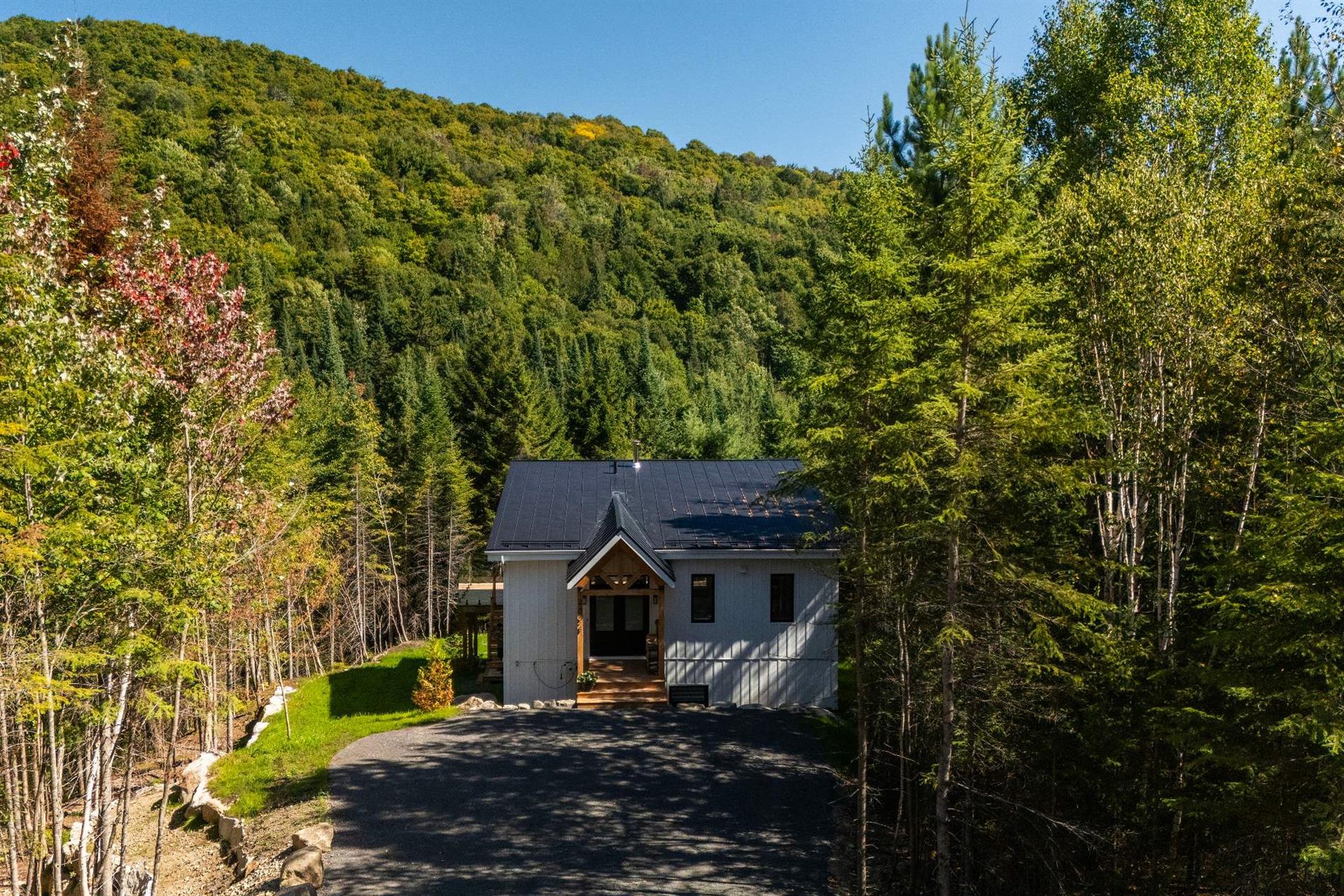 2024 Ch. du Lac-des-Trois-Frères — photo 2