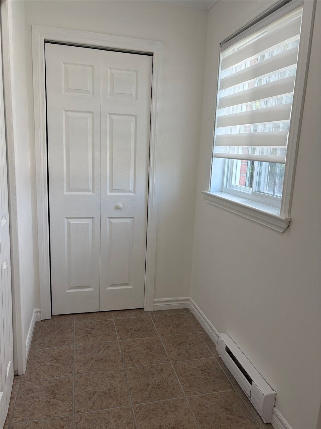 1208D-677 12e Avenue N. — photo 3