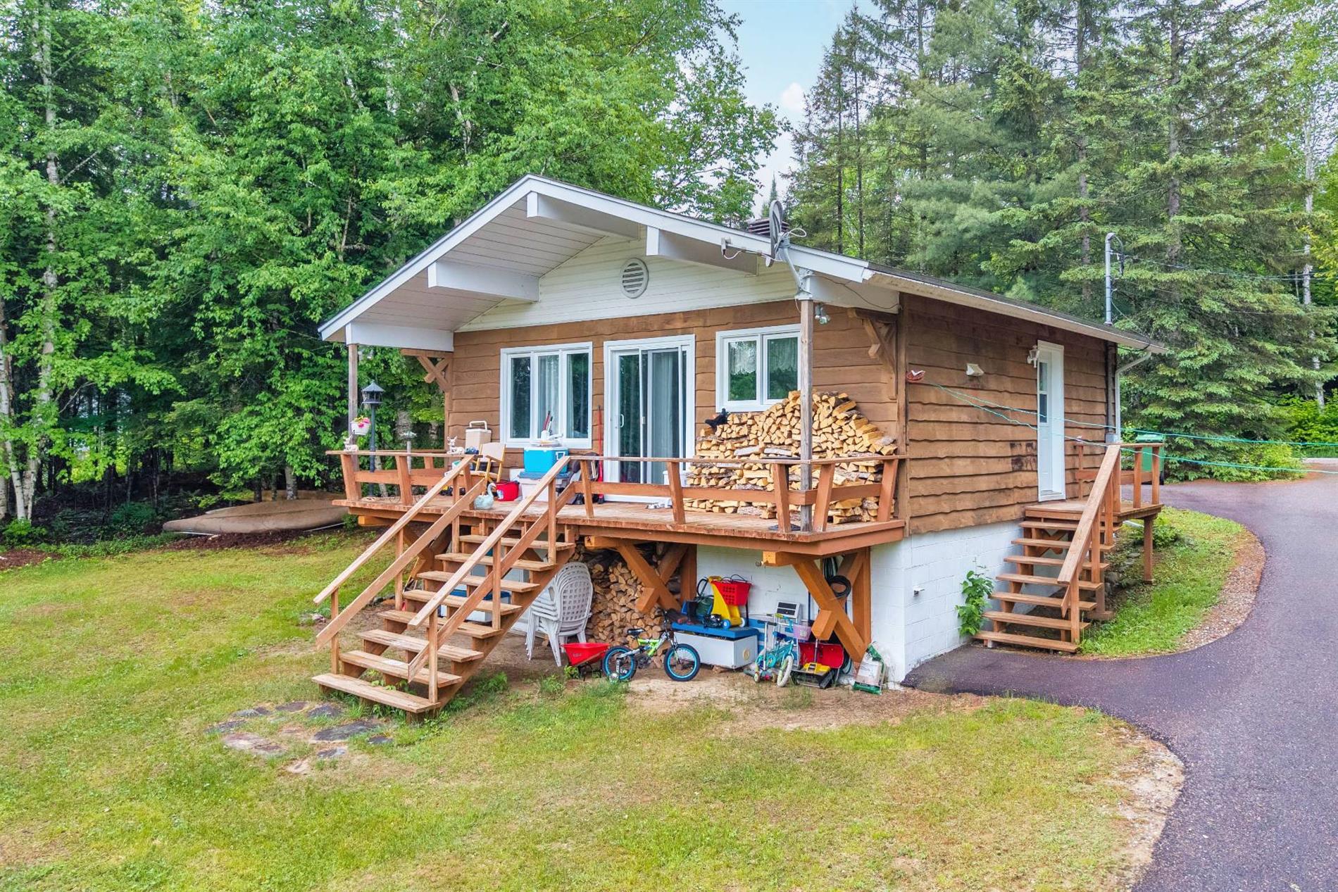 402 Ch. du Lac-du-Gros-Brochet — photo 3