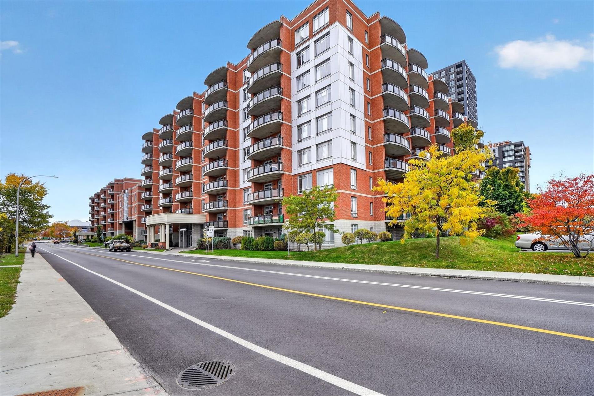 308-2160 Av. Terry-Fox — photo 1