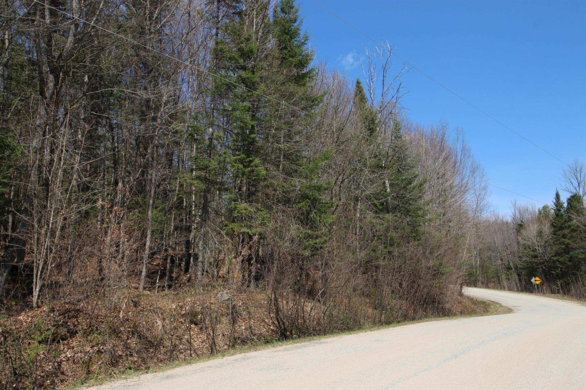 Ch. du Lac-Bois-Franc — photo 1