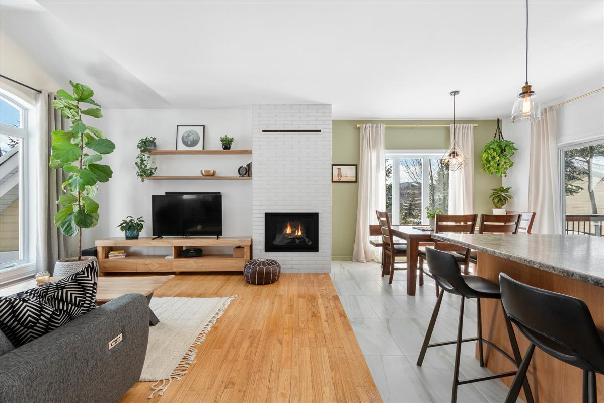 Vue 2 de la propriété réf. 11484123 – 311 Mtée du Versant-Sud S. J8C 2Z7