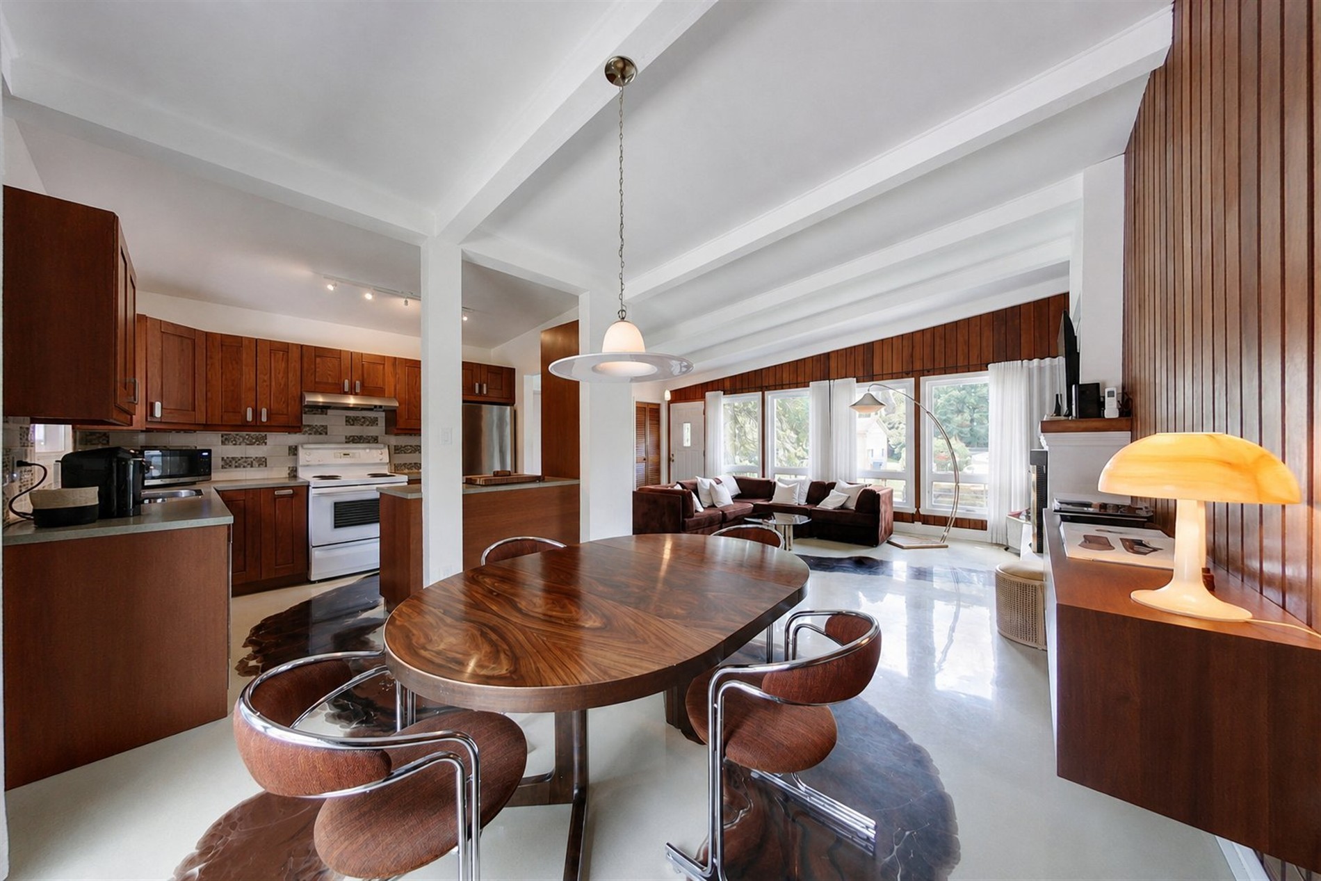 613 Rue Luc — photo 3