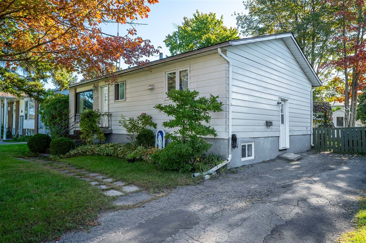 Maison de plain-pied - 44 48e Avenue E., Blainville