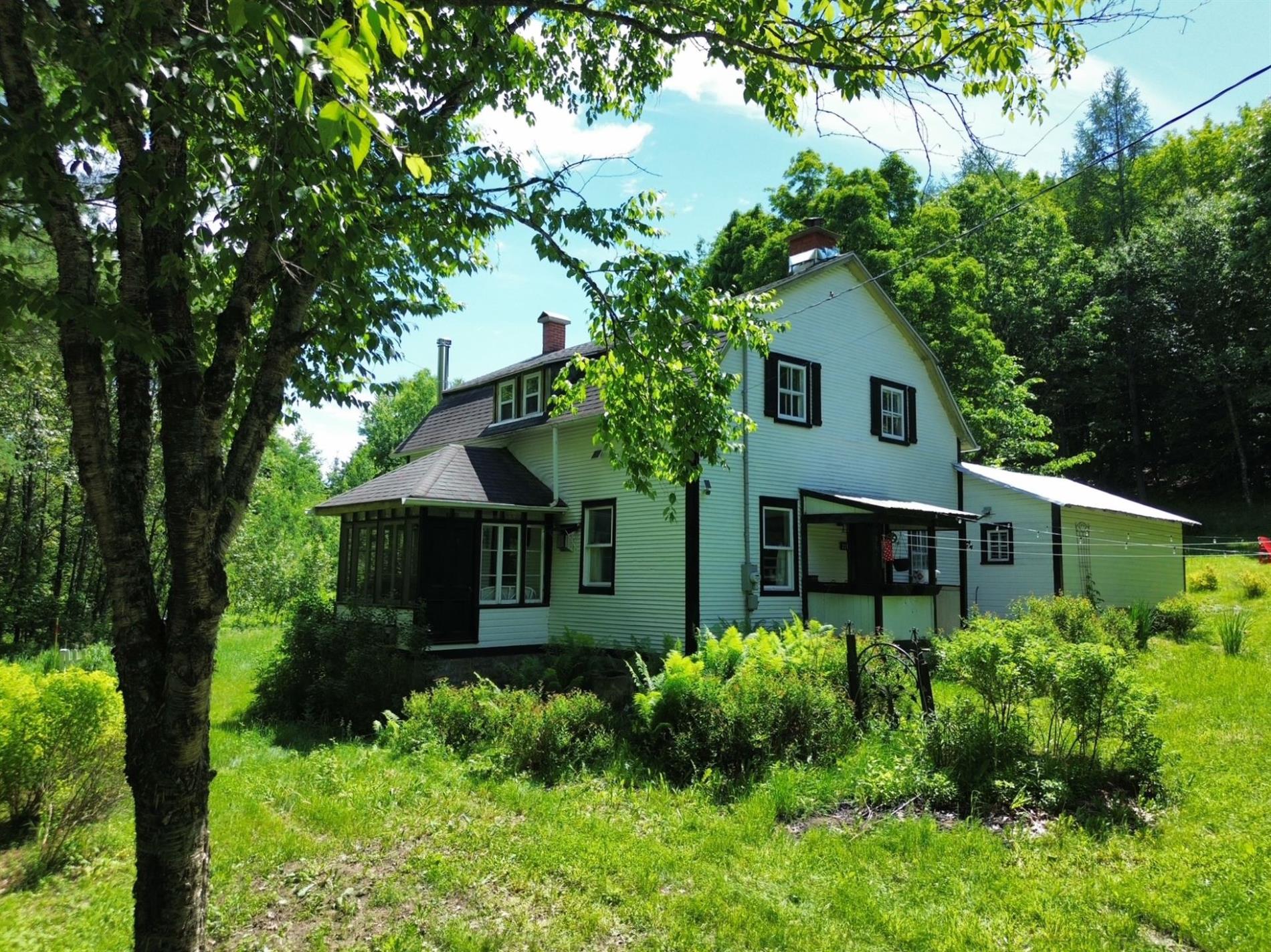 221 Ch. de la Rivière-Maskinongé — photo 1