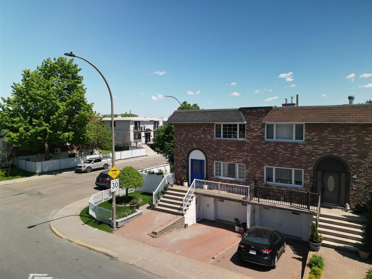 Maison à étages - 6790 Rue St-Zotique E., Montréal (Mercier/Hochelaga-Maisonneuve)