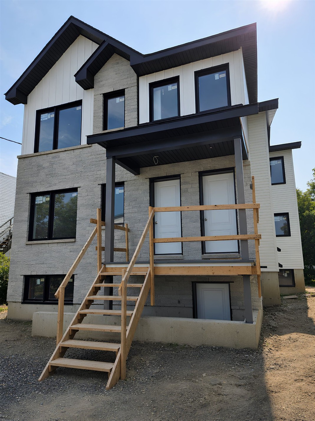 1-77Z Rue Andrew — photo 2