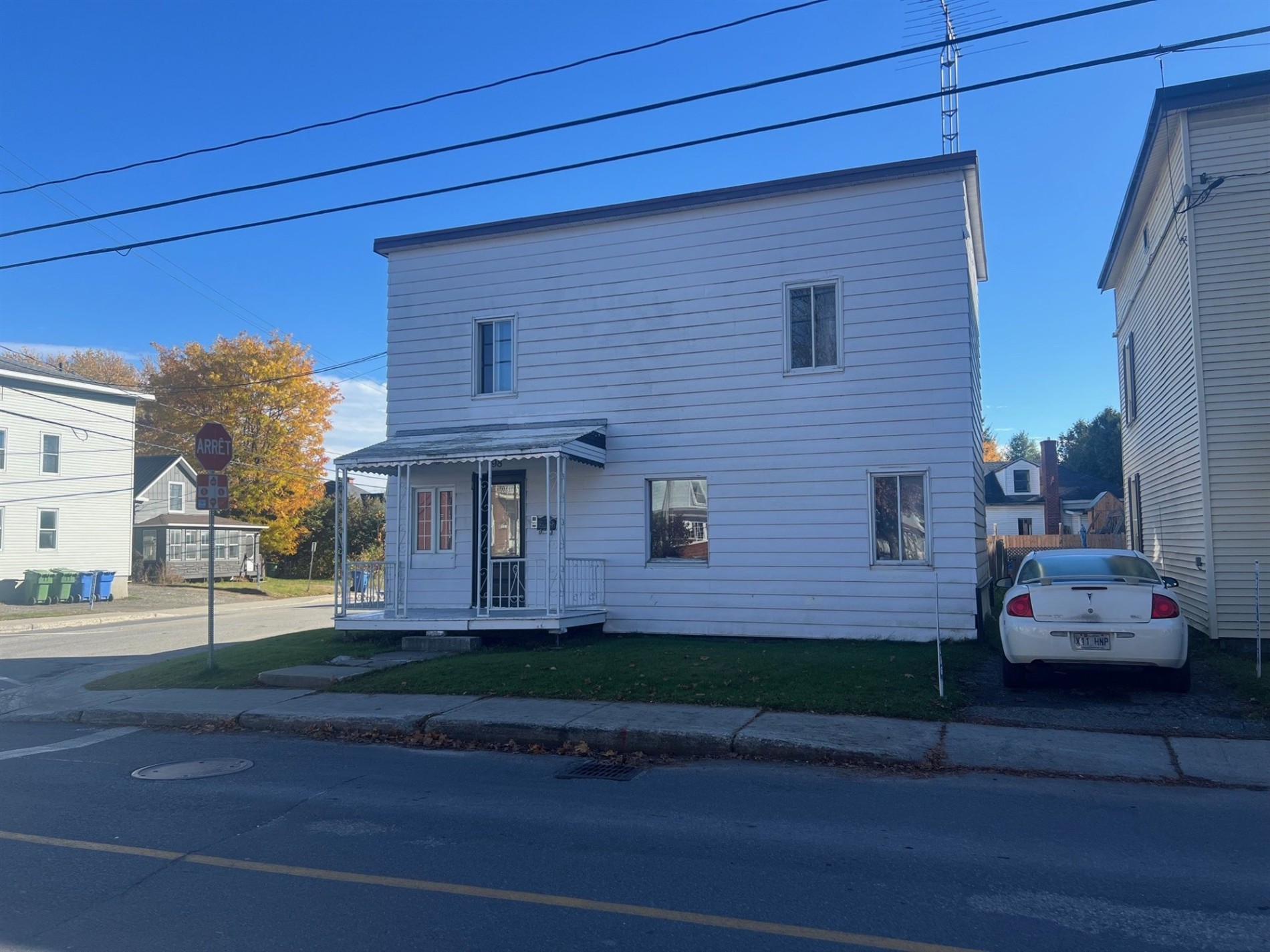 98 Rue St-Pierre — photo 1