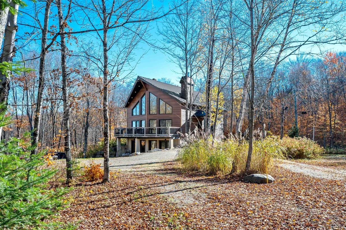 Maison à étages Lac-Supérieur