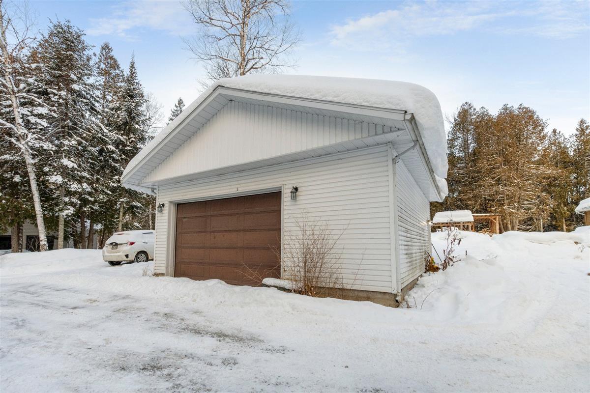 Vue 21 de la propriété réf. 13694104 – 3027-3027A Route 117 J0T 1M0