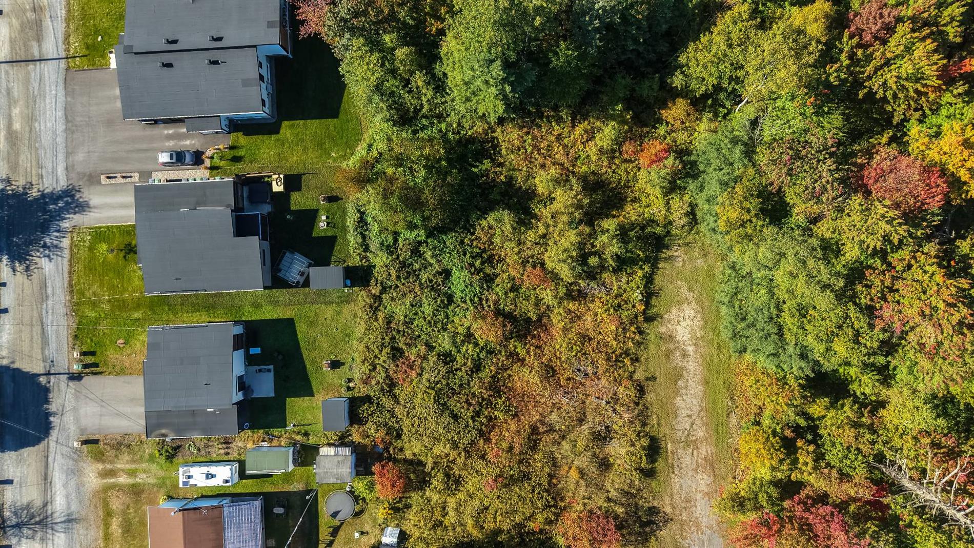 131e Avenue — photo 3