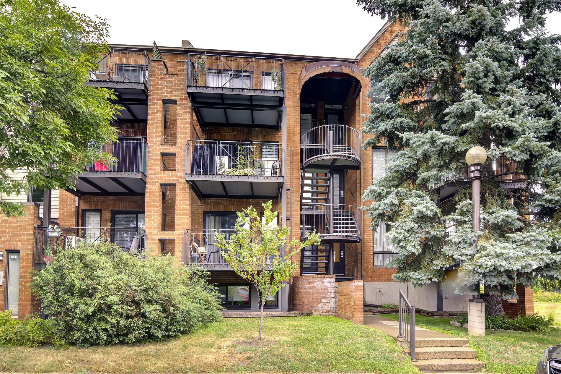 7229 Imp. de la Boulance — photo 1