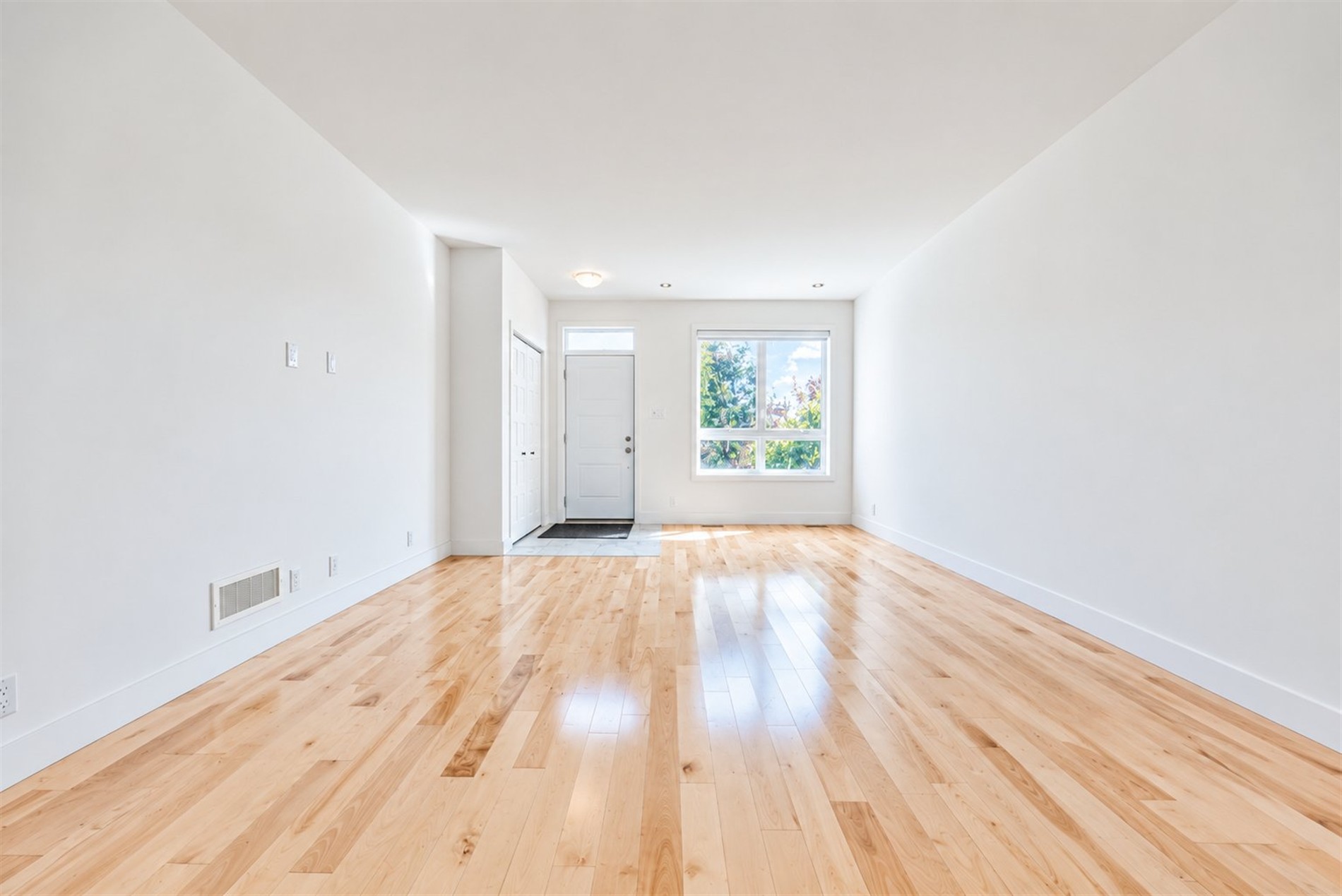 7280 Rue Liege — photo 3