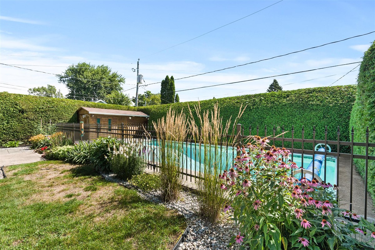 Maison de plain-pied, Mascouche, photo 2 de 27