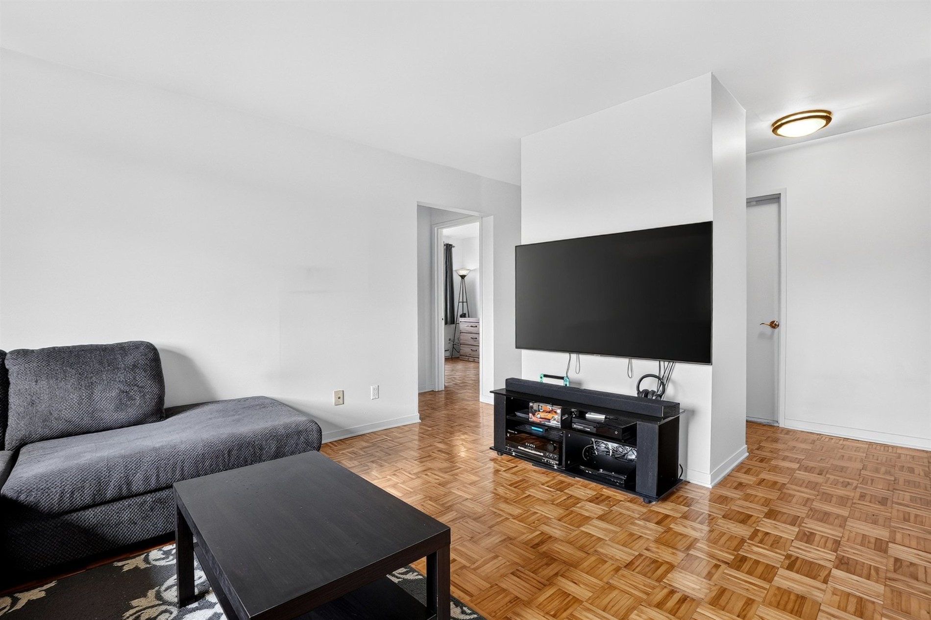 16-1660 Boul. Édouard — photo 3