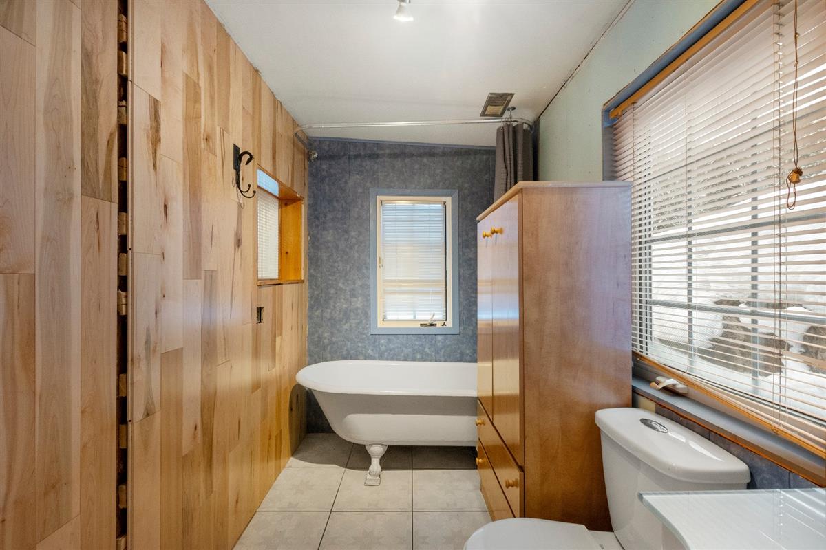 Vue 13 de la propriété réf. 13694104 – 3027-3027A Route 117 J0T 1M0