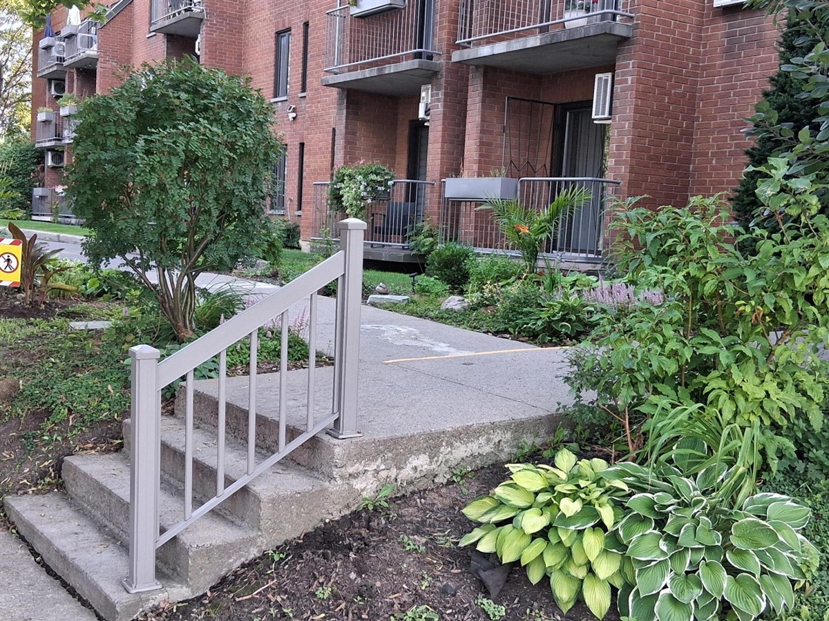 Appartement / Condo - 9500 Boul. des Galeries-d'Anjou, Montréal (Anjou)