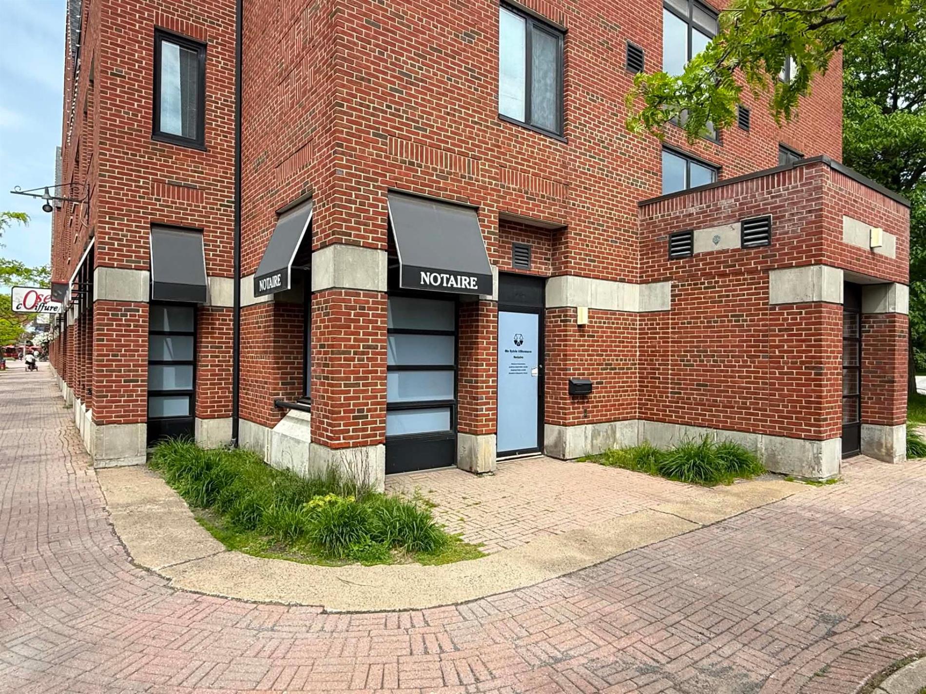 875 Rue Grandjean — photo 1