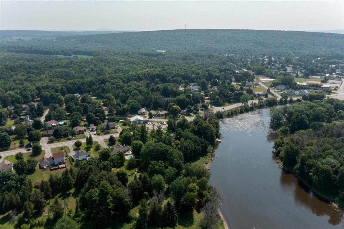 Vue 57 de la propriété réf. 10026512 – 19 Route des Seigneurs J0V 1X0
