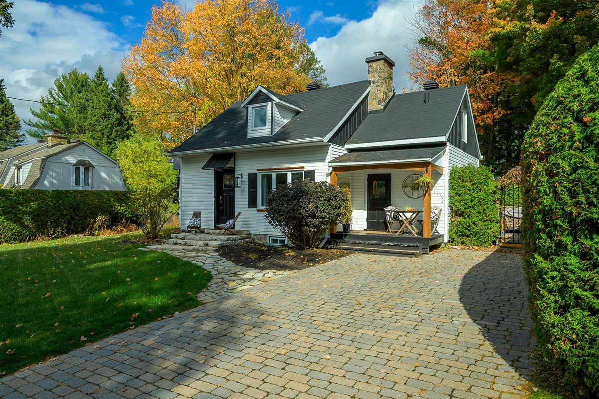 Maison à étages - 55 Av. Chartier, Saint-Sauveur