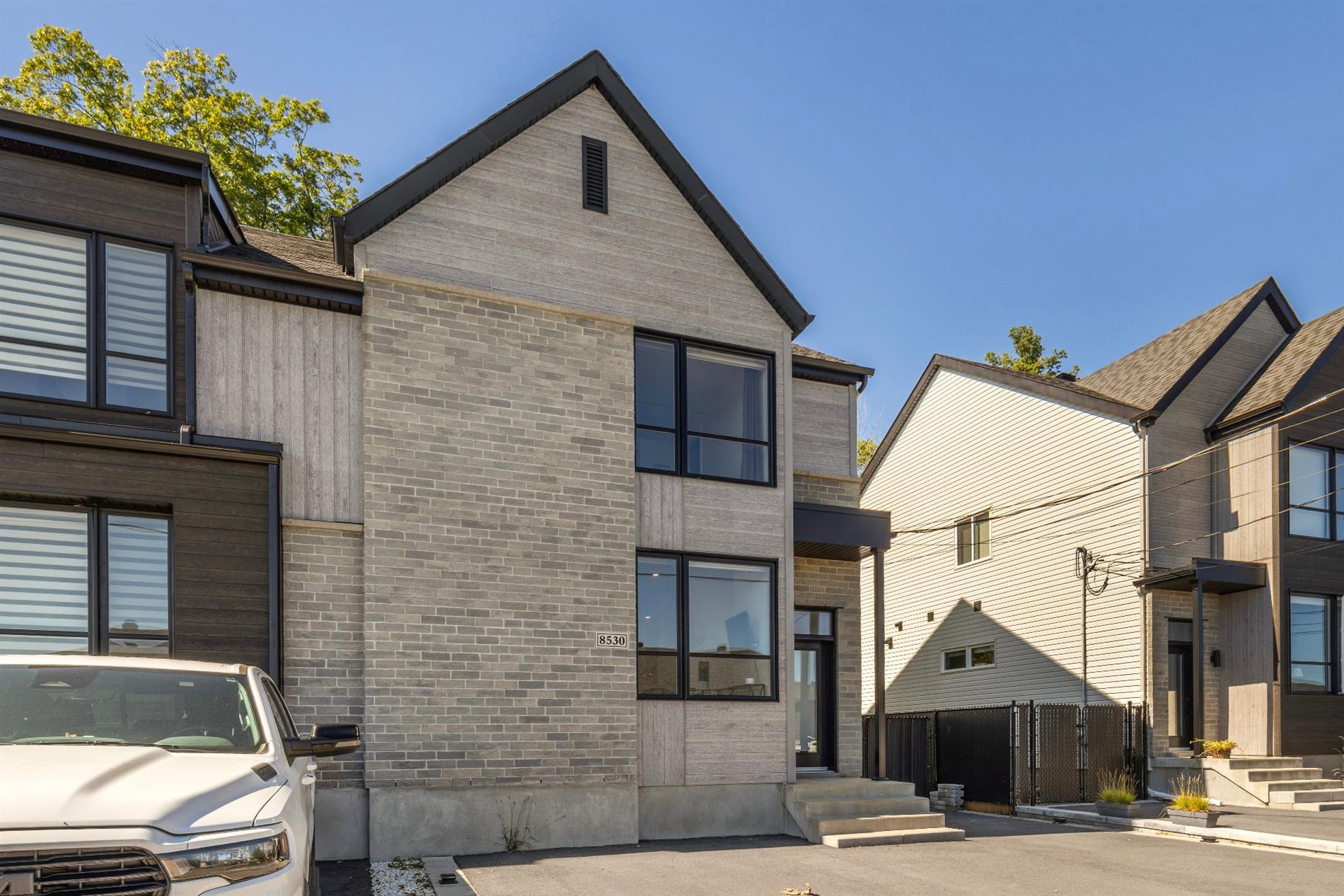 8530 Rue Siméon-Lamarche — photo 2