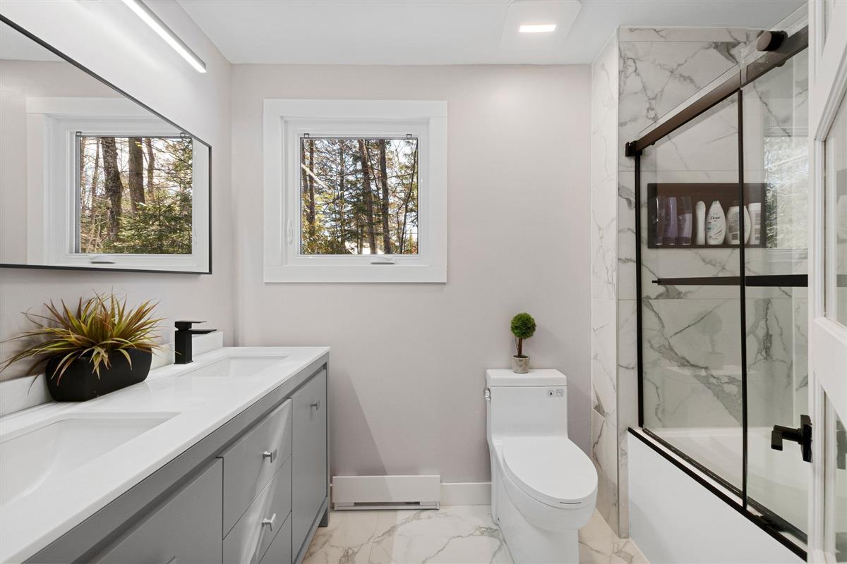 Vue 24 de la propriété réf. 12820780 – 1208 Ch. de Ste-Anne-des-Lacs J0R 1B0