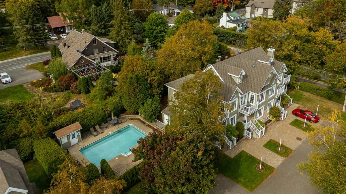 Two or more storey - 119 Ch. Louis-Dufour, Saint-Sauveur