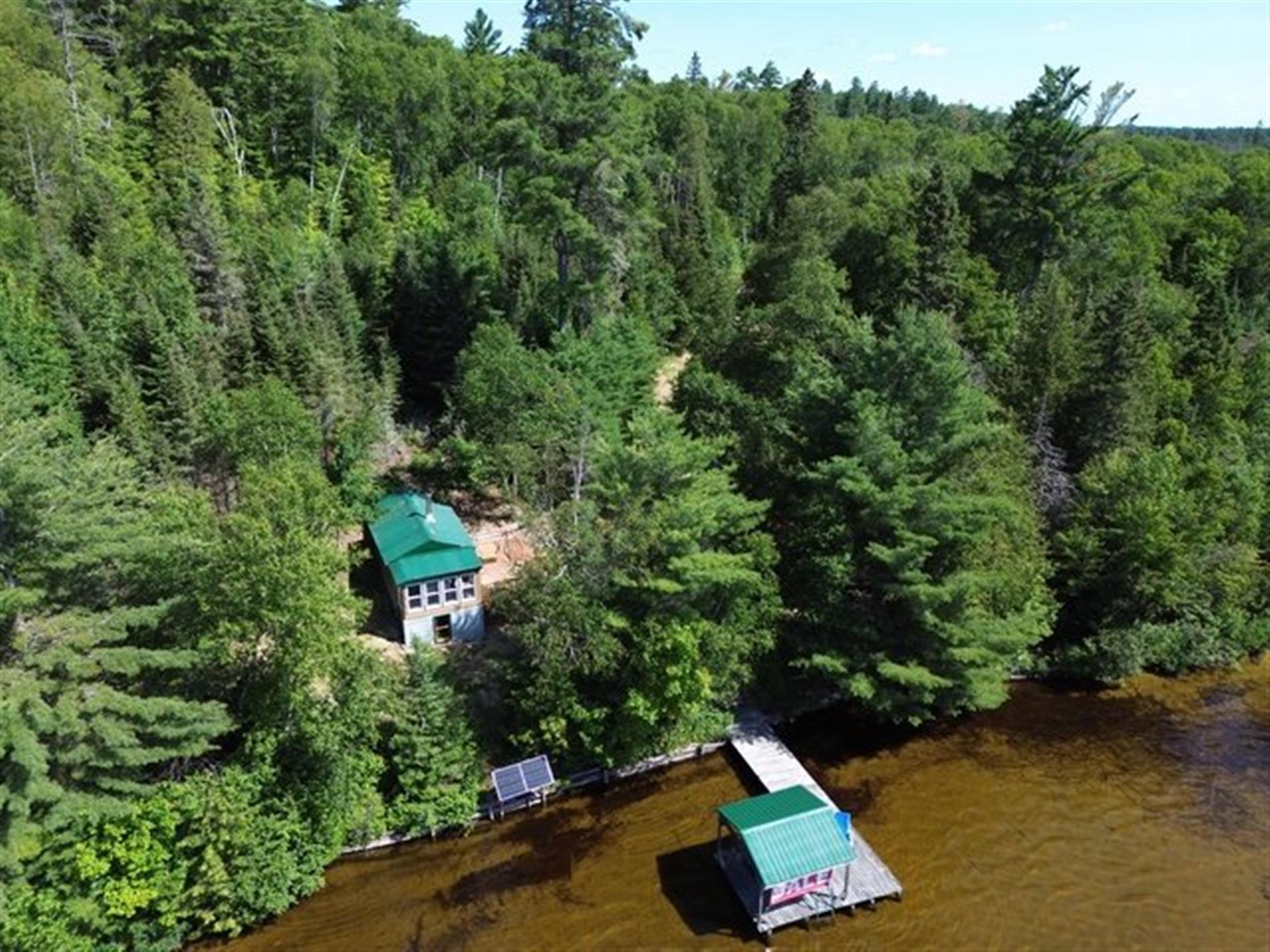 3 Ch. Leblanc — photo 1