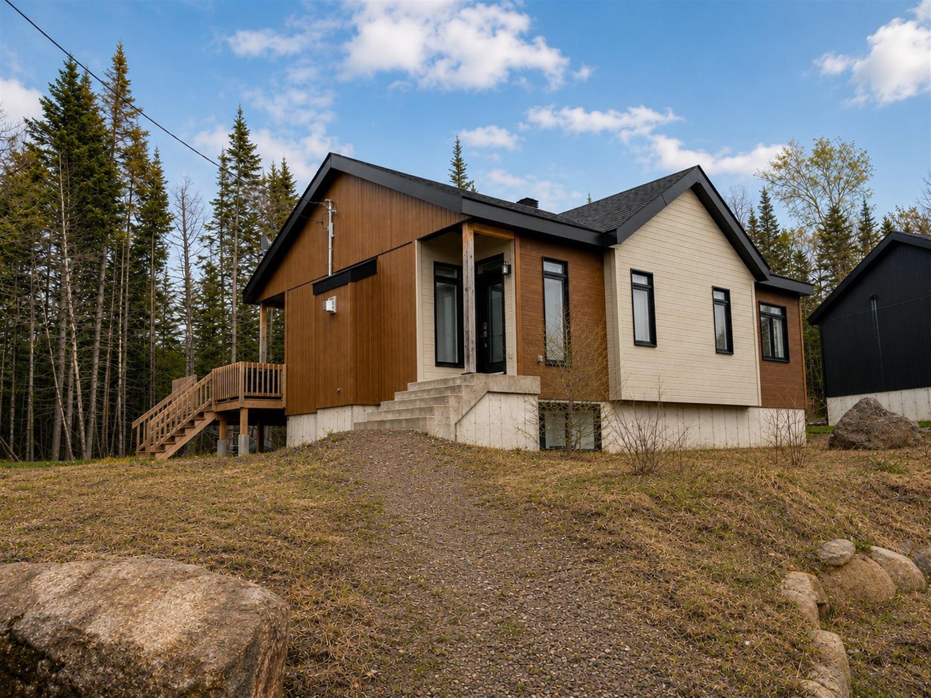 1713 Ch. du Lac-Amico — photo 1