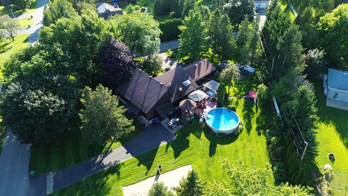 Bungalow - 72 Rue Louise, Saint-Joseph-du-Lac