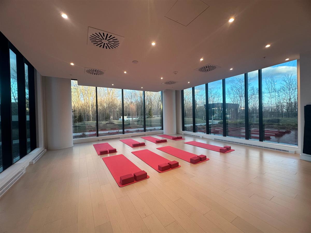 EXERCISE ROOM