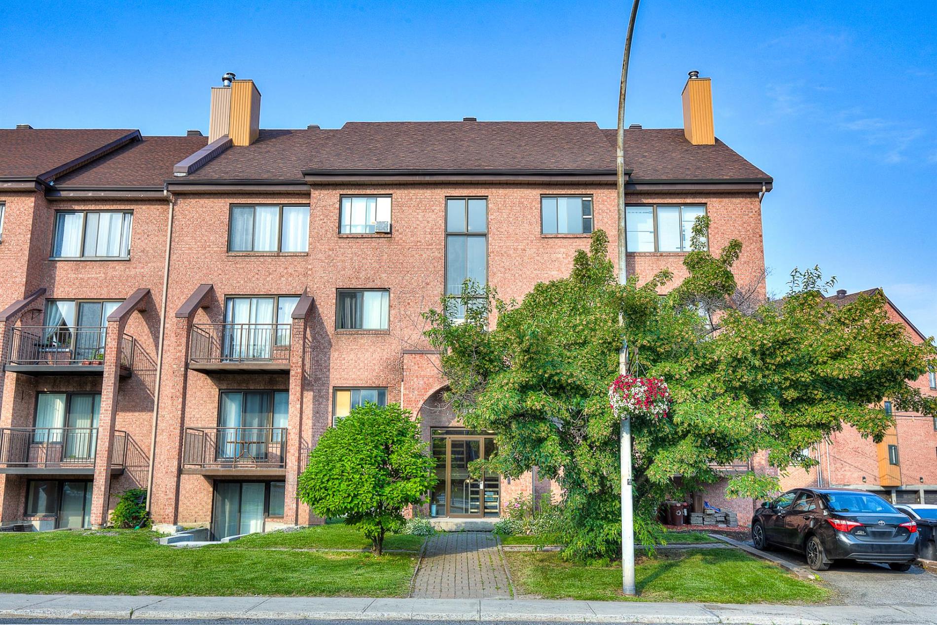 7305 Boul. Cousineau — photo 1