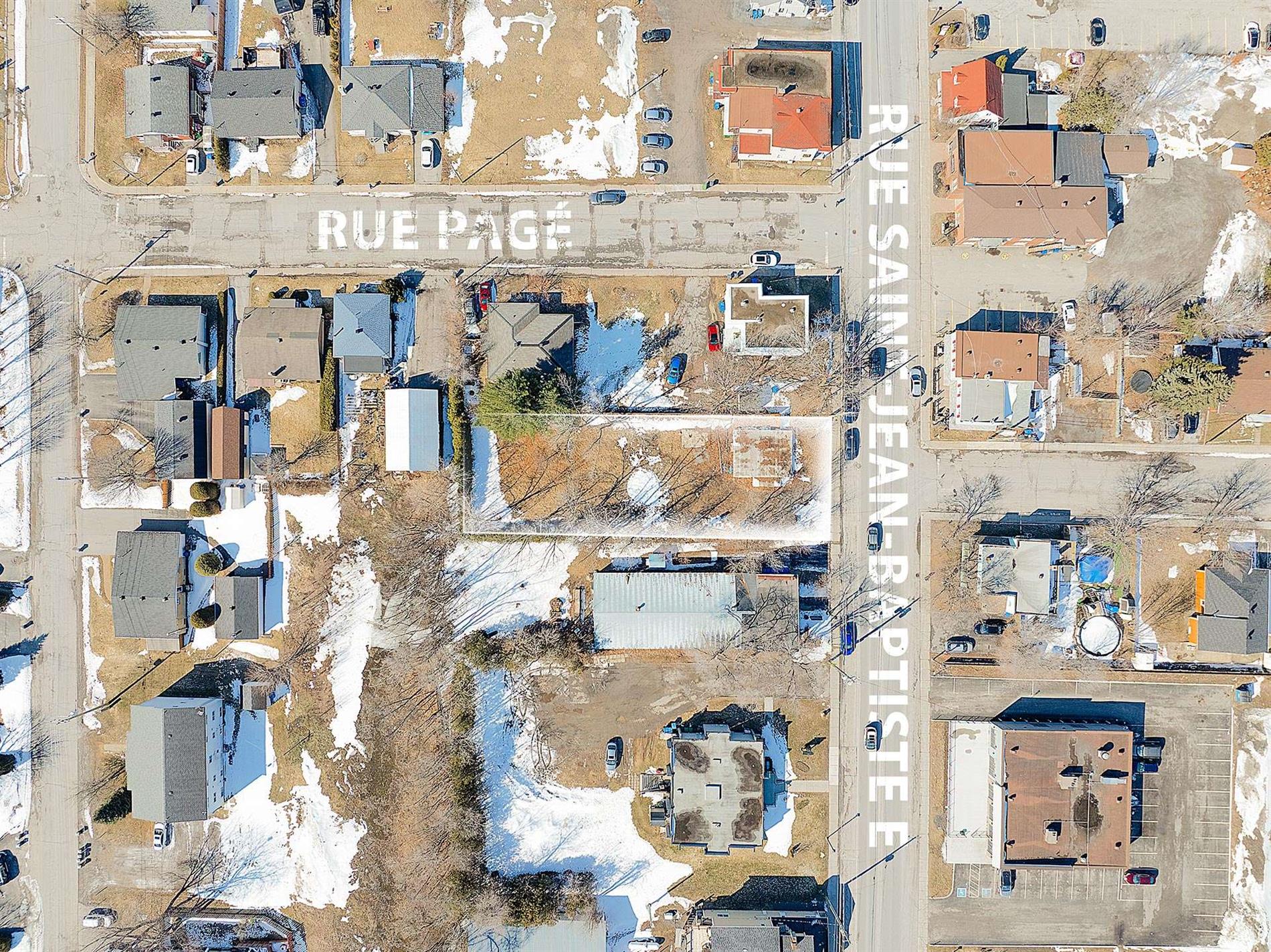 94 Rue St-Jean-Baptiste E. — photo 3