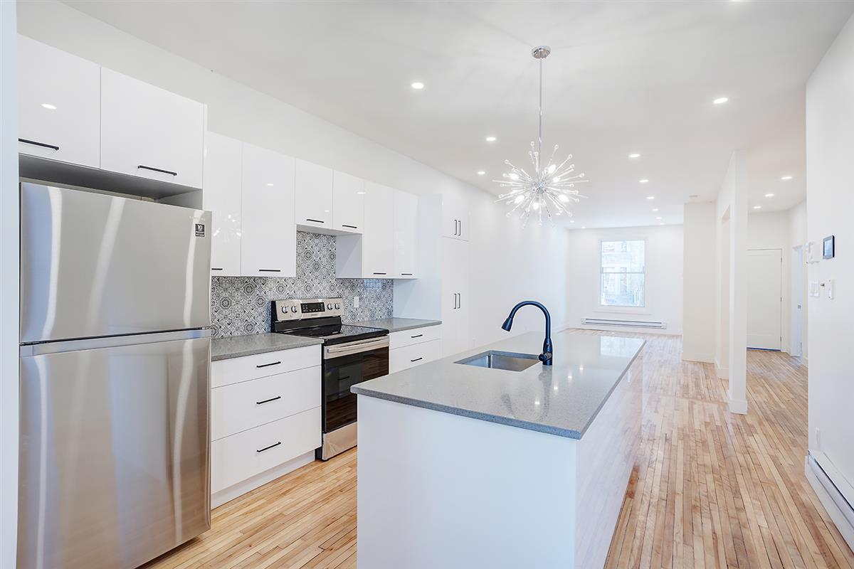 5453 Rue Saint-Urbain, H2T 2W8 — photo 3