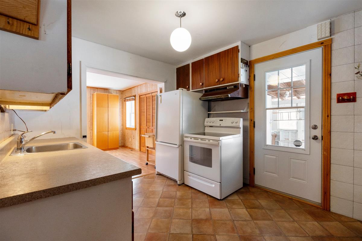 Vue 4 de la propriété réf. 20480406 – 903 Ch. du Lac-Renaud J8B 2T5